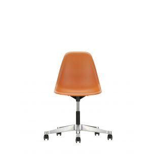 Vitra Eames Plastic Chairs PSCC 440 335 00